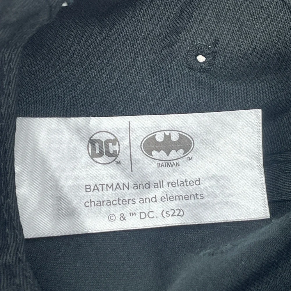 DC Comics Baseball Cap Unisex OSFM Batman Two-Face Black Graphic Funko EUC